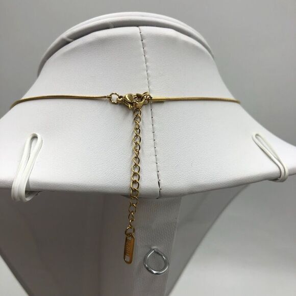 18K Gold Plated Women's Heart Necklace Waterproof Hypoallergenic Jewelry - Picture 7 of 11